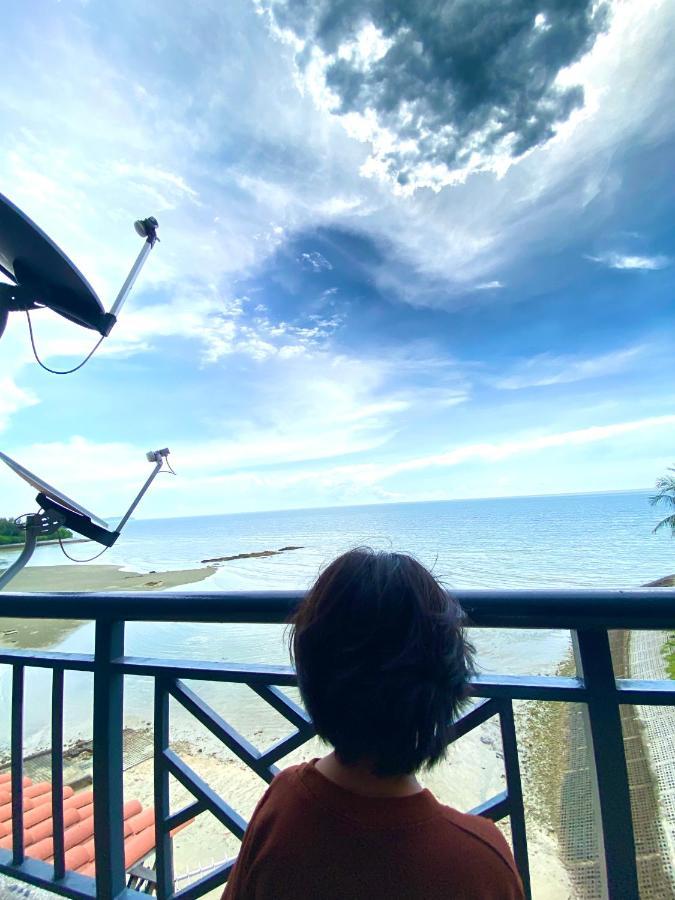 D' Sea View Apartment Porto Dickson Exterior foto