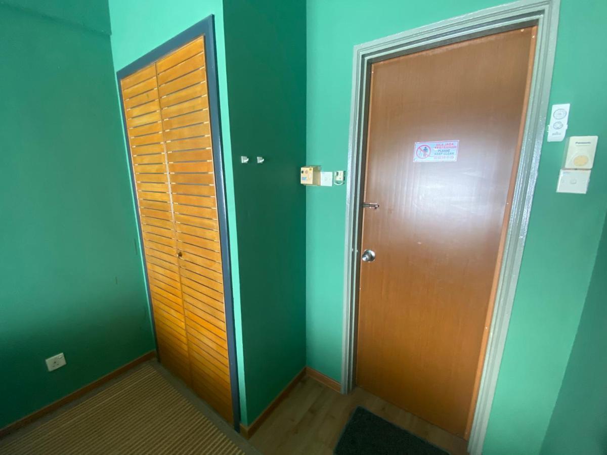D' Sea View Apartment Porto Dickson Exterior foto